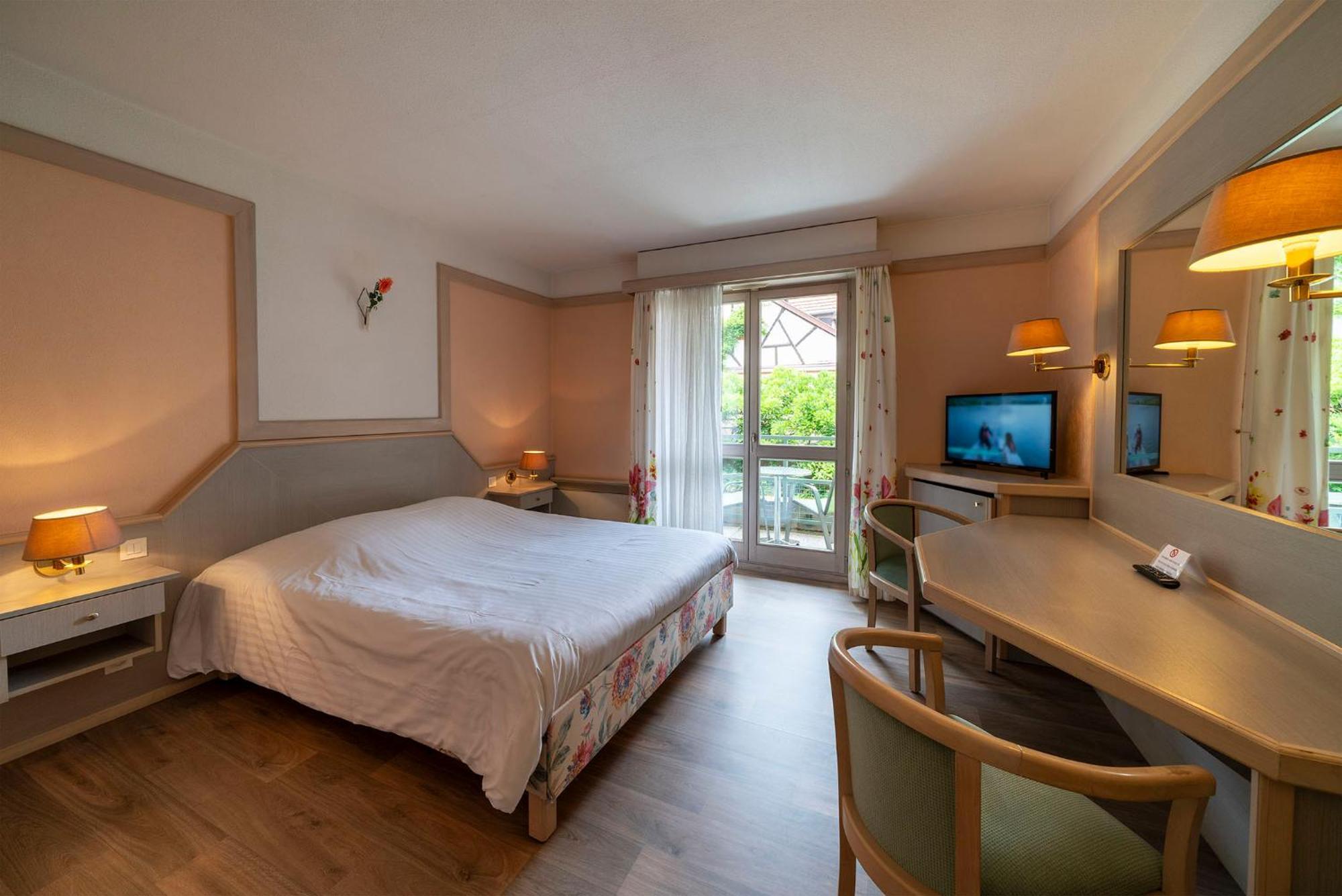 Hotel A La Vignette - Colmar-Nord Saint-Hippolyte  Eksteriør bilde
