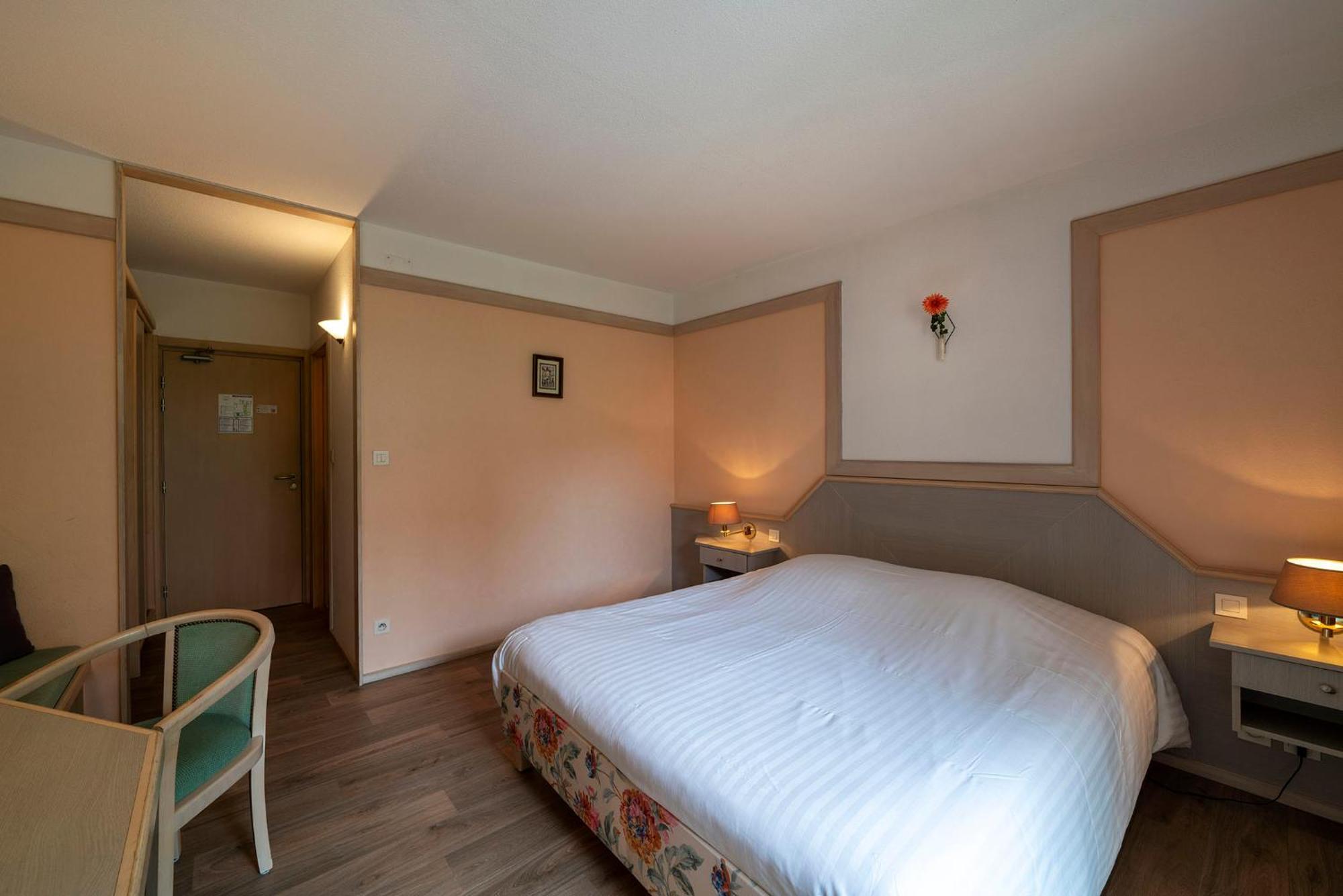 Hotel A La Vignette - Colmar-Nord Saint-Hippolyte  Eksteriør bilde