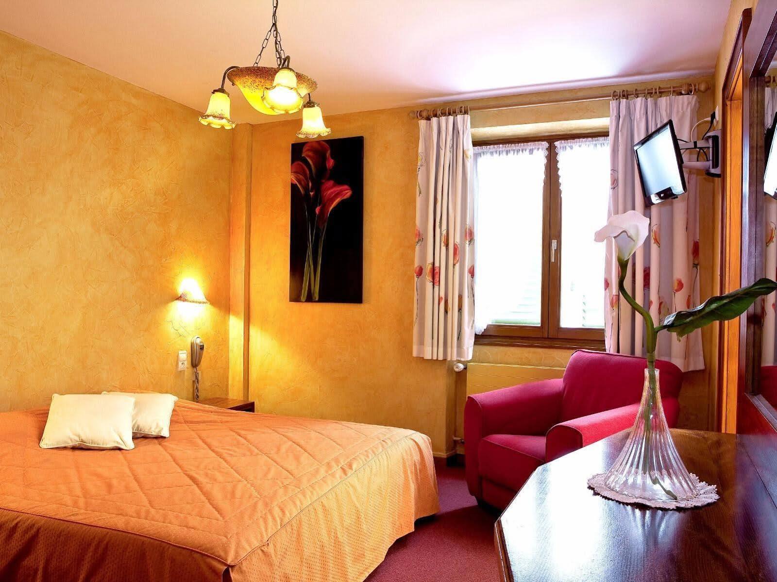 Hotel A La Vignette - Colmar-Nord Saint-Hippolyte  Eksteriør bilde